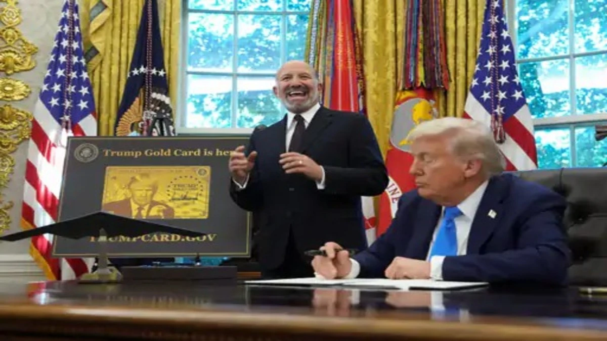 USA ने H-1B Visa Fees बढ़ाई, Trump Gold Card Launch – Bhartiya IT Professionals पर बड़ा असर