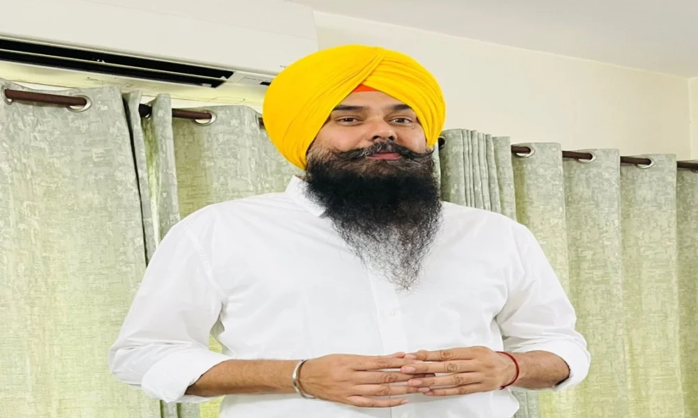 MP Malvinder Kang का आरोप – Delhi के दबाव में Punjab University ने Guru Tegh Bahadur Sahib पर Seminar रद्द किया