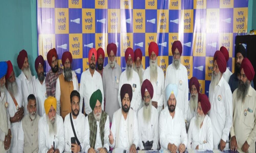 Tarn Taran By-Election: Freedom Fighter परिवारों ने APP उम्मीदवार Harmeet Sandhu को दिया समर्थनकहा – Mann सरकार पर है पूरा भरोसा, Sandhu की जीत सुनिश्चित करेंगे