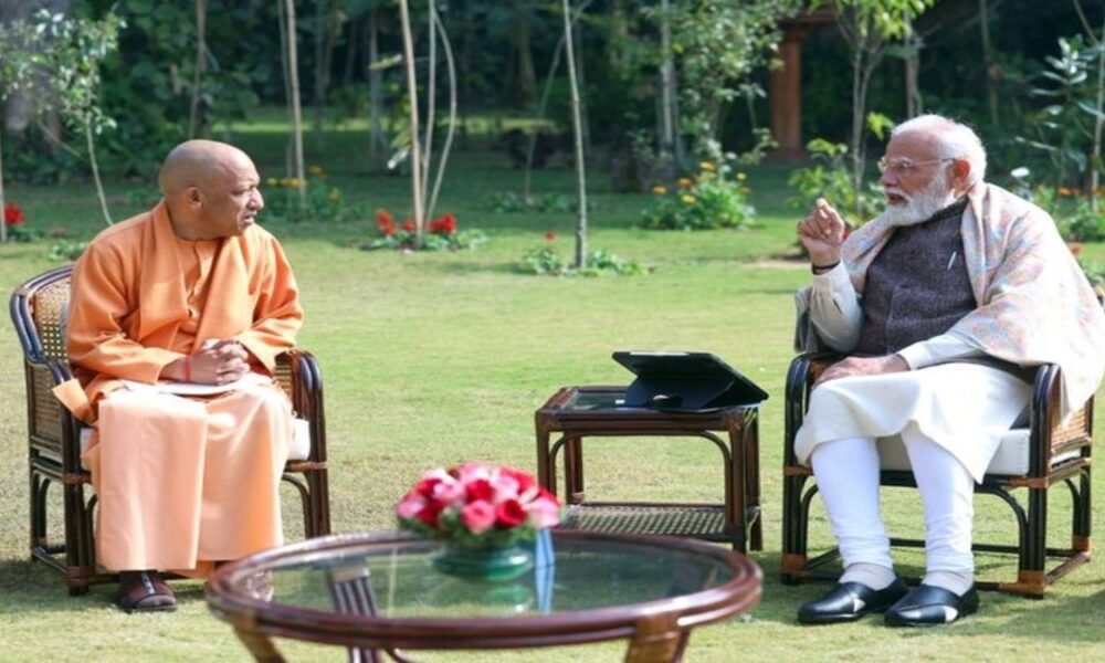 दिल्‍ली में PM नरेंद्र मोदी से मिले सीएम योगी आदित्‍यनाथ, यूपी में मंत्रिमंडल फेरबदल पर चर्चा तेज