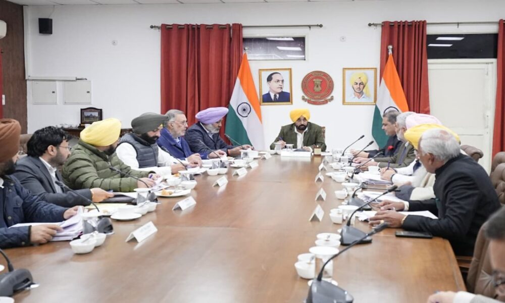 Punjab के लहरगागा में बनेगा मेडिकल कॉलेज:NHAI को मिट्‌टी देगी राज्य सरकार, डिजिटल ओपन यूनिवर्सिटी को मिली मंजूरी