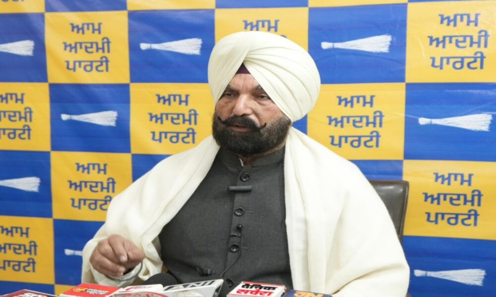 विधायक कुलवंत सिंह की गैंगस्टरों को चेतावनी-Punjab छोड़ दो या फिर जेल जाने और पुलिस की गोली खाने को तैयार रहो:कुलवंत