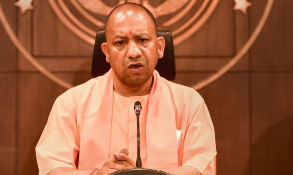 ‘संत का स्वाभिमान उसका राष्ट्र’, शंकराचार्य विवाद के बीच CM योगी आदित्यनाथ का आया पहला बयान