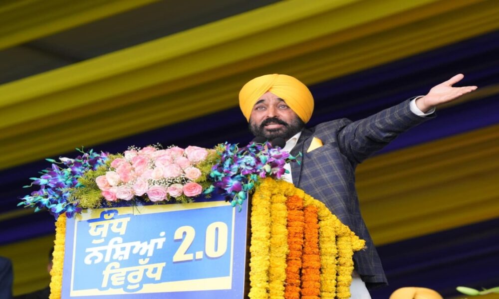 पंजाब CM भगवंत मान की फिर बिगड़ी तबीयत, मोहाली के फोर्टिस हॉस्पिटल में भर्ती