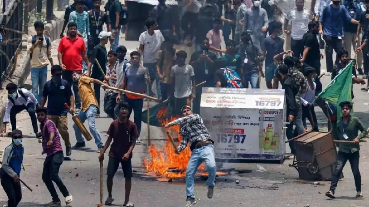 चुनाव से पहले बांग्लादेश में तनाव चरम पर, अल्पसंख्यक समुदायों में डर का माहौल