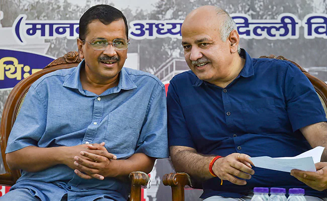 दिल्ली शराब नीति मामला: केजरीवाल–सिसोदिया सभी आरोपों से बरी, अदालत ने कहा ‘आरोपों का आधार नहीं’