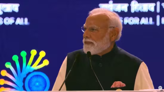 नरेंद्र मोदी का संदेश: AI पर किसी एक का अधिकार नहीं, तकनीक बड़ी हो, पर नियंत्रण और नैतिकता जरूरी