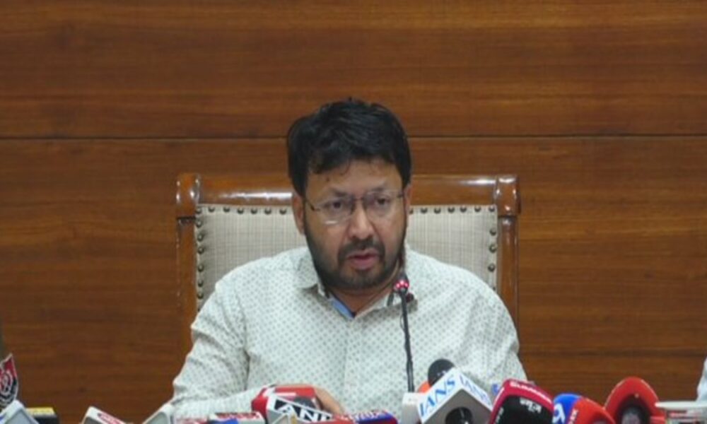 टूरिस्ट वीजा पर गए कई पंजाबी Dubai में फंसे:अधिकतर के वीजा और पैसे हो रहे खत्म, लोगों के हेल्पलाइन पर आए फोन