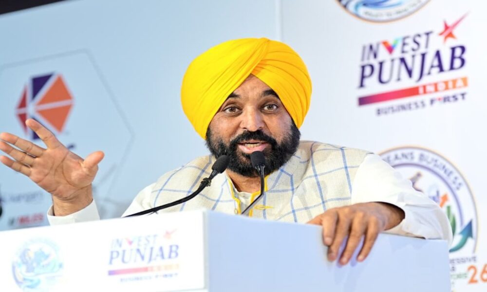 गैस संकट पर CM ने पीएम को घेरा:मित्र ने लड़ाई के बारे में पहले नहीं बताया, AAP नहीं लडे़गी केरल और बंगाल इलेक्शन