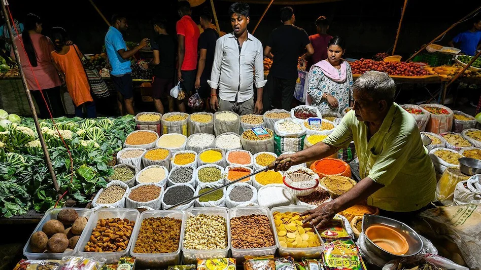 फरवरी में बढ़ी खुदरा महंगाई, 3.21% पर पहुंचा रिटेल इन्फ्लेशन