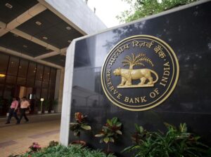 RBI का बड़ा फैसला: नए मनी चेंजर लाइसेंस बंद, फॉरेक्स कारोबार के नियमों में बड़ा बदलाव