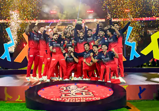 IPL 2026 Final: RCB ने रचा इतिहास, लगातार दूसरी बार बनी चैंपियन, कोहली की तूफानी पारी से गुजरात पर जीत