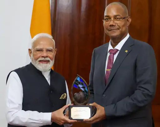 सेशेल्स ने PM मोदी को दिया अपना सबसे बड़ा सम्मान, संसद में बोले- भारत और सेशेल्स का रिश्ता सदियों पुराना