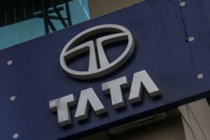 ₹25,500 करोड़ के बॉन्ड से SP ग्रुप की बड़ी चाल, टाटा संस की लिस्टिंग पर फिर तेज हुई बहस