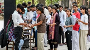 NEET-UG 2026 री-एग्जाम रिजल्ट पर मचा बवाल, छात्रों के कम स्कोर के दावों पर NTA का बड़ा जवाब; OMR में गड़बड़ी का लगाया आरोप