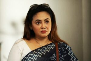 पीएम मोदी से जुड़े पोस्टर विवाद में घिरीं श्रीलेखा मित्रा, शिकायतों के बाद बोलीं- बिना देखे हाथ में आ गया था पोस्टर
