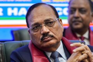 सुप्रीम कोर्ट की सख्त टिप्पणी: शांतिपूर्ण प्रदर्शन लोकतंत्र की ताकत, पुलिस कार्रवाई पर मांगा जवाब