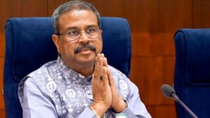 दिल्ली के जंतर-मंतर पर भारी बवाल के बाद शिक्षा मंत्री धर्मेंद्र प्रधान का बड़ा कदम, पद से दिया इस्तीफा