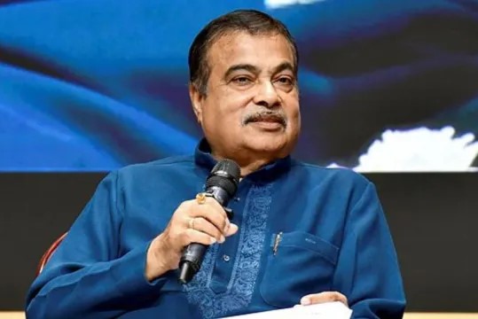 नितिन गडकरी ने ‘नई पीढ़ी’ को जिम्मेदारी देने की बात पर दी सफाई, बोले- बयान का राजनीति से कोई संबंध नहीं