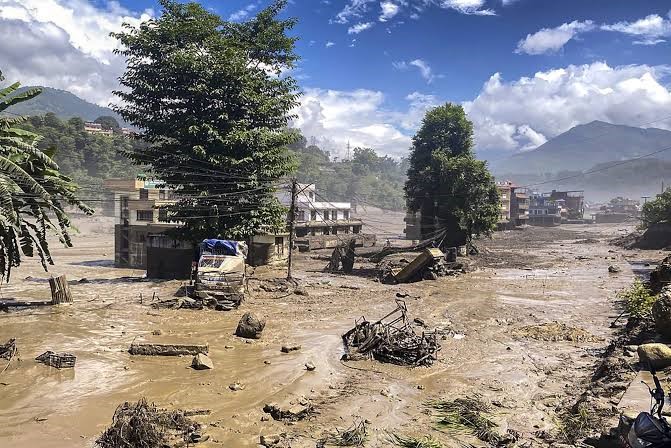 नेपाल में बाढ़ ने मचाई तबाही, 160 मौतें और 750 से ज्यादा लापता; 133 भारतीयों का भी पता नहीं