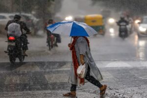 पंजाब में मौसम लेगा करवट, 24-25 अक्टूबर को हल्की बारिश के आसार; तापमान में गिरावट से बढ़ेगी ठंड