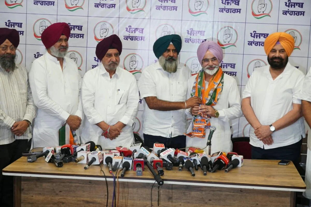 पंजाब में कांग्रेस के साथ आए भगवंत मान के पुराने साथी मनजीत सिंह सिद्धू, पूर्व ओएसडी के फैसले से सियासी चर्चाएं तेज