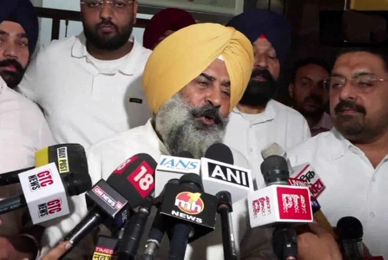 परगट सिंह ने संभाली पंजाब कांग्रेस की कमान, दिल्ली में AAP और BJP पर साधा निशाना
