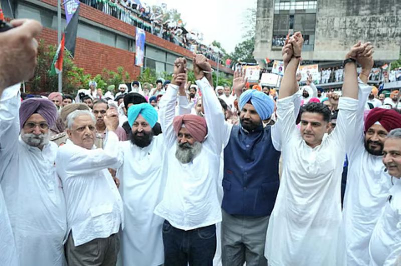 परगट सिंह ने संभाली पंजाब कांग्रेस की कमान, चंडीगढ़ में जुटे दिग्गज; चन्नी और राजा वड़िंग की मौजूदगी से एकजुटता का संदेश
