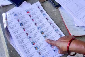 SIR पर चुनाव आयोग का बड़ा फैसला: 6 राज्यों में बढ़ाई गई मतदाता सूची सुधार की डेडलाइन, दिसंबर में आएगी फाइनल लिस्ट