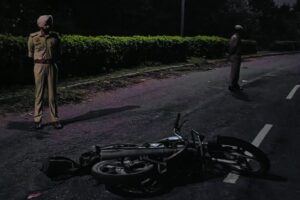 पंचकूला में गैंगस्टरों से पुलिस की मुठभेड़, दो शूटर घायल होकर गिरफ्तार; SHO की जैकेट पर लगी गोली